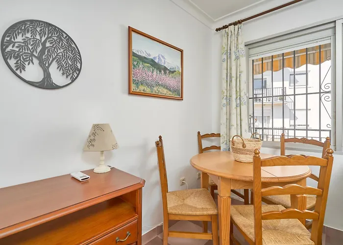 Apartmento Alamos 内尔哈